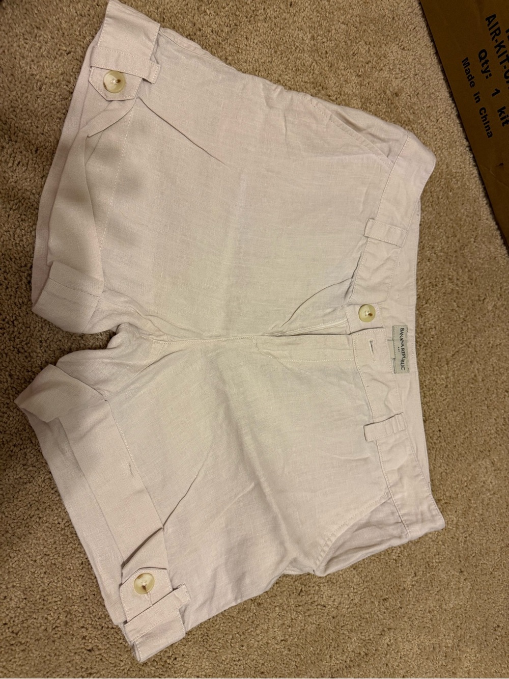 Banana Republic Cream Linen-Blend Cuffed Women's Shorts